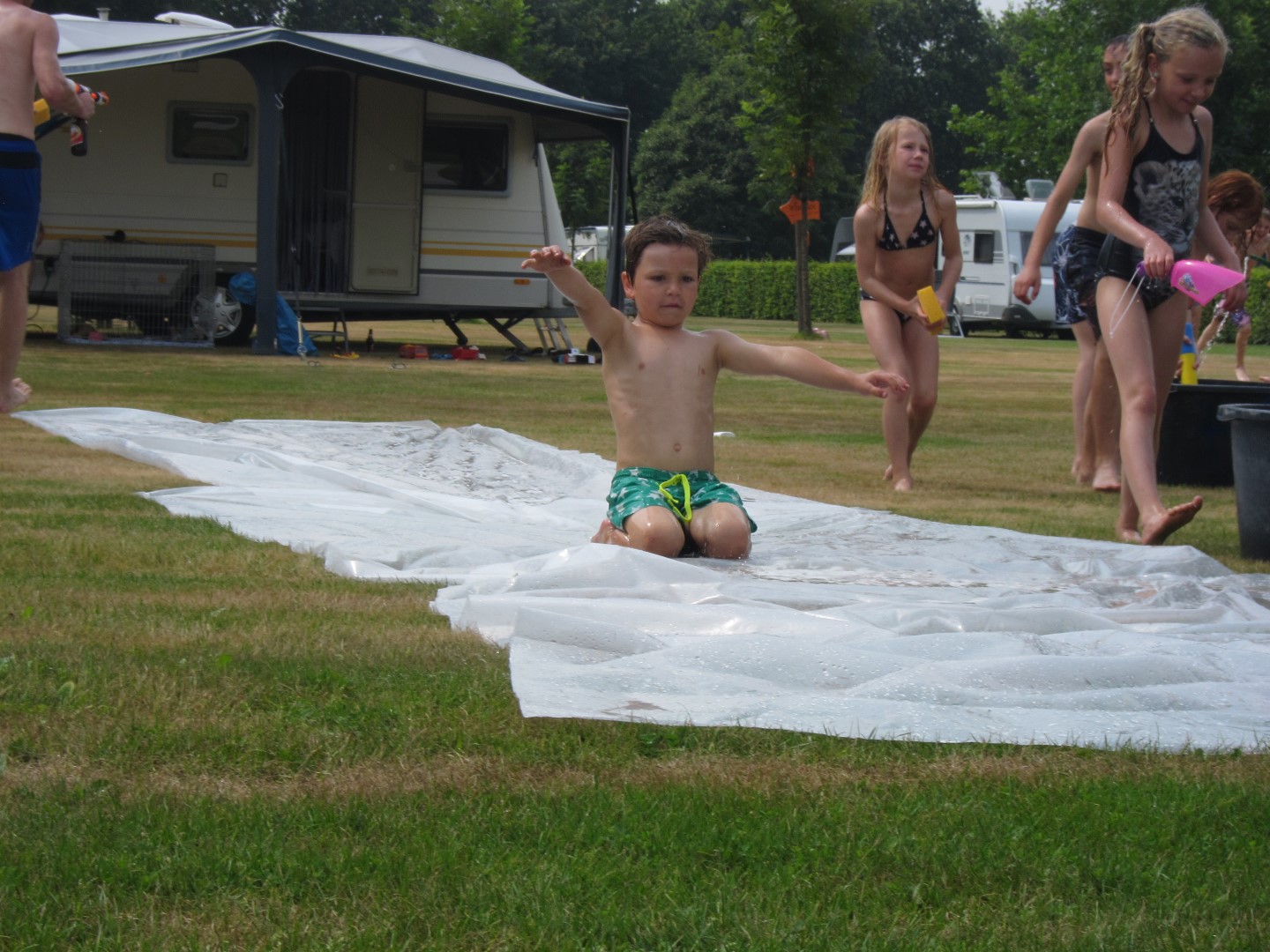 Watersliden op de camping